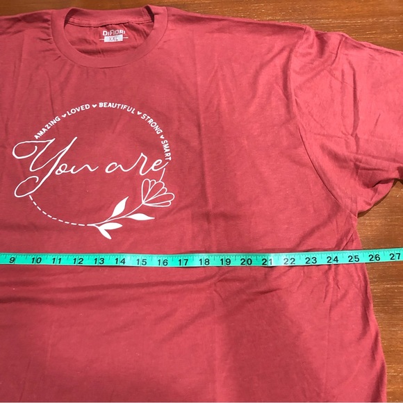 NEW! Crew neck tshirt - Picture 3 of 6